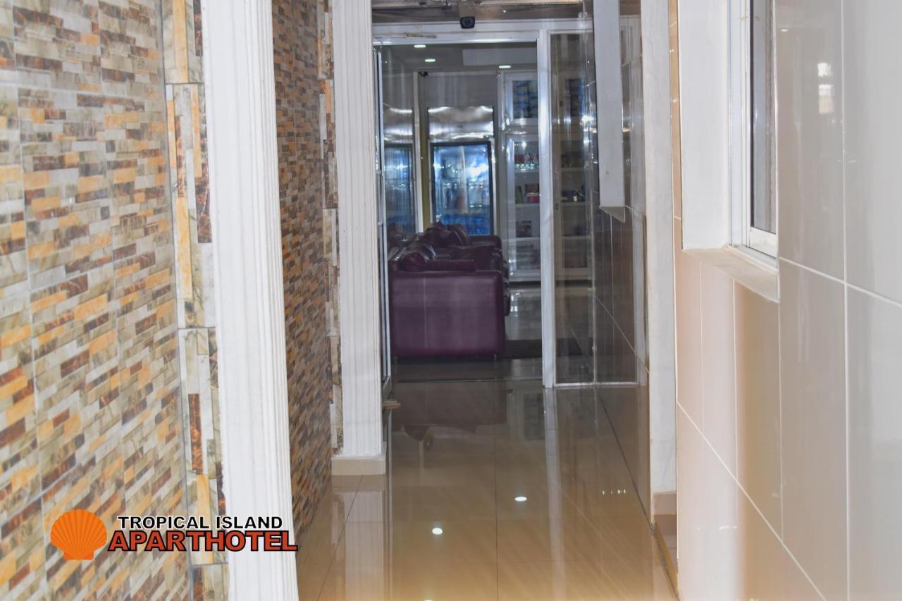 Bnb Tropical Island Aparthotel - Corales Del Sur - Santo Domingo Este Exteriör bild