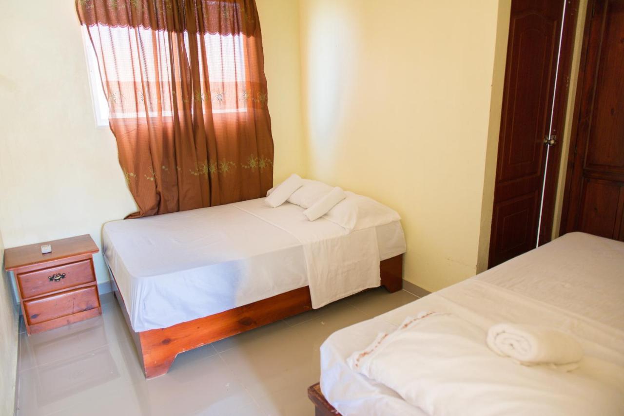 Bnb Tropical Island Aparthotel - Corales Del Sur - Santo Domingo Este Exteriör bild