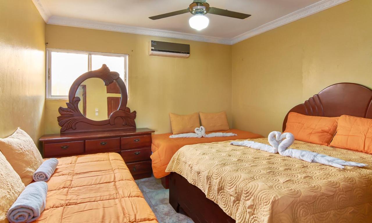 Bnb Tropical Island Aparthotel - Corales Del Sur - Santo Domingo Este Exteriör bild