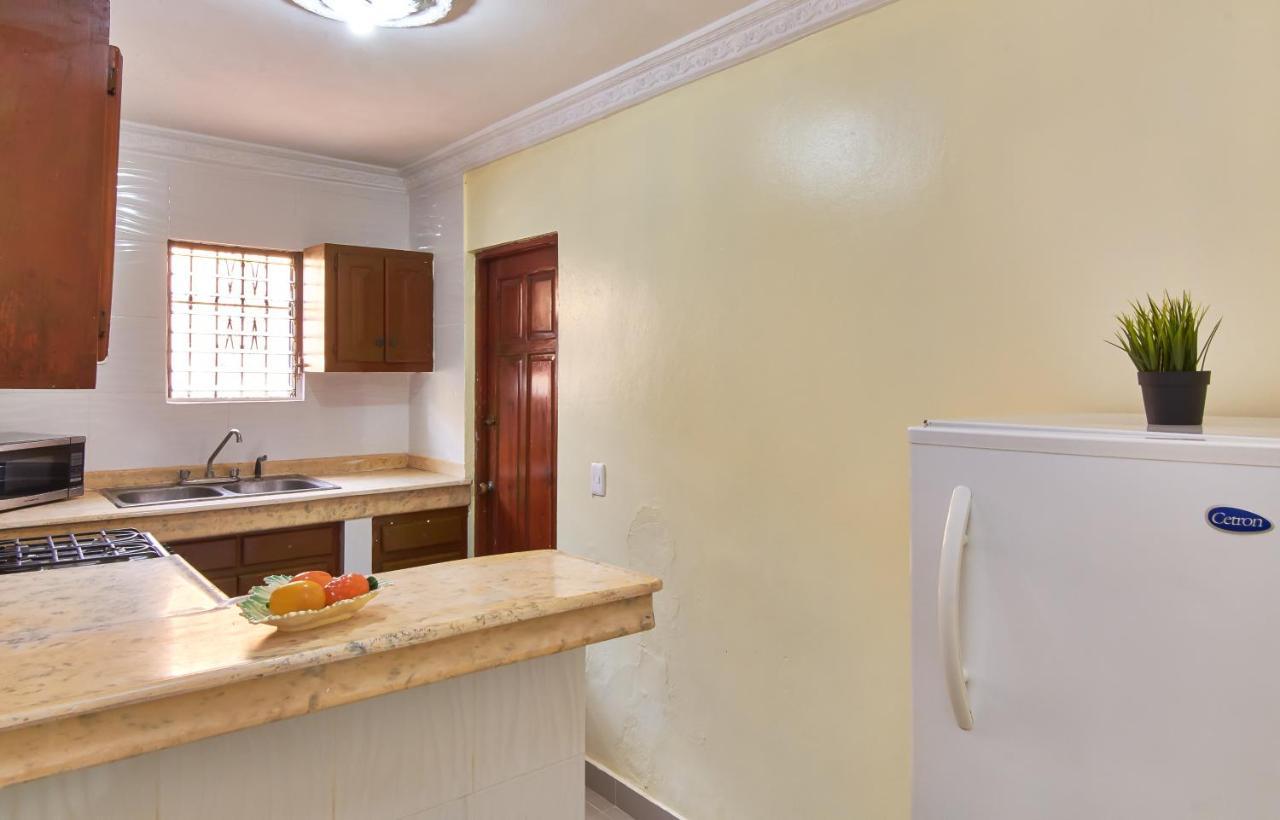 Bnb Tropical Island Aparthotel - Corales Del Sur - Santo Domingo Este Exteriör bild