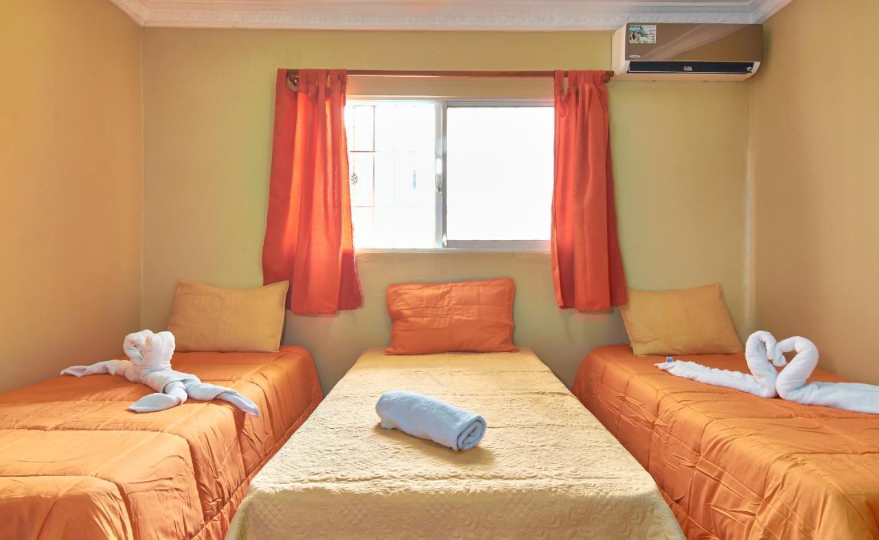 Bnb Tropical Island Aparthotel - Corales Del Sur - Santo Domingo Este Exteriör bild