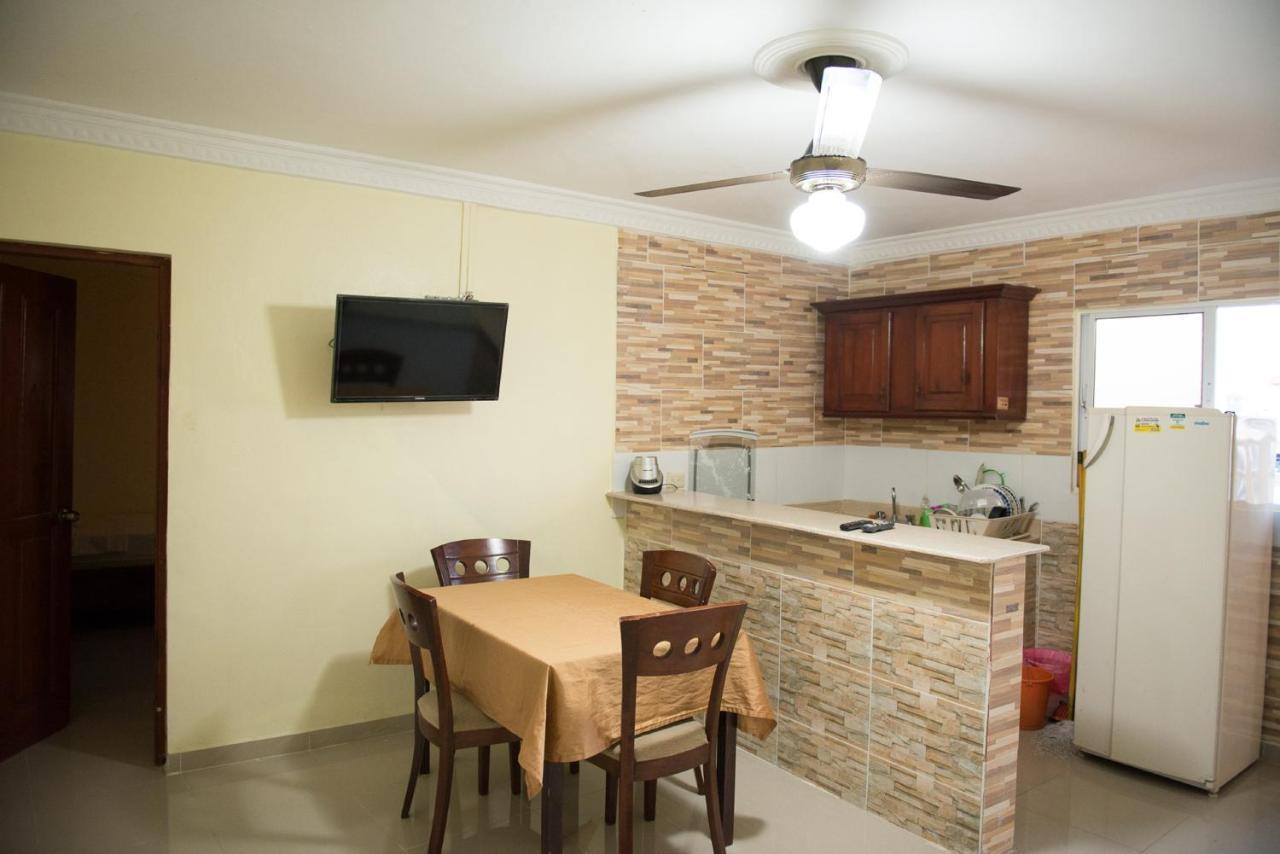 Bnb Tropical Island Aparthotel - Corales Del Sur - Santo Domingo Este Exteriör bild